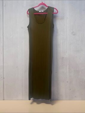 Sleeveless Olive Green Tank Maxi Dress by Find.